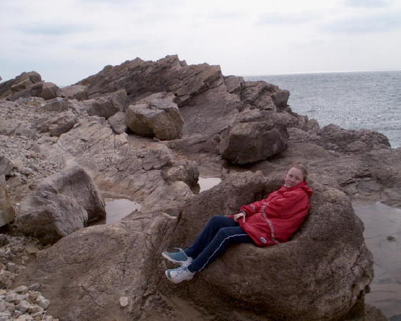 Jenny finds a fossil seat